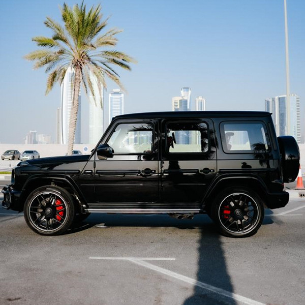 Rent Mercedes Benz G63 - Image 2