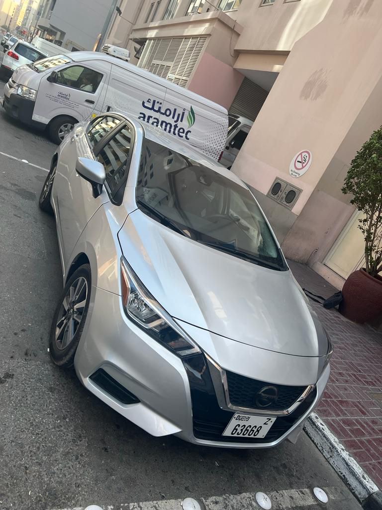 Nissan Versa  - Image 3