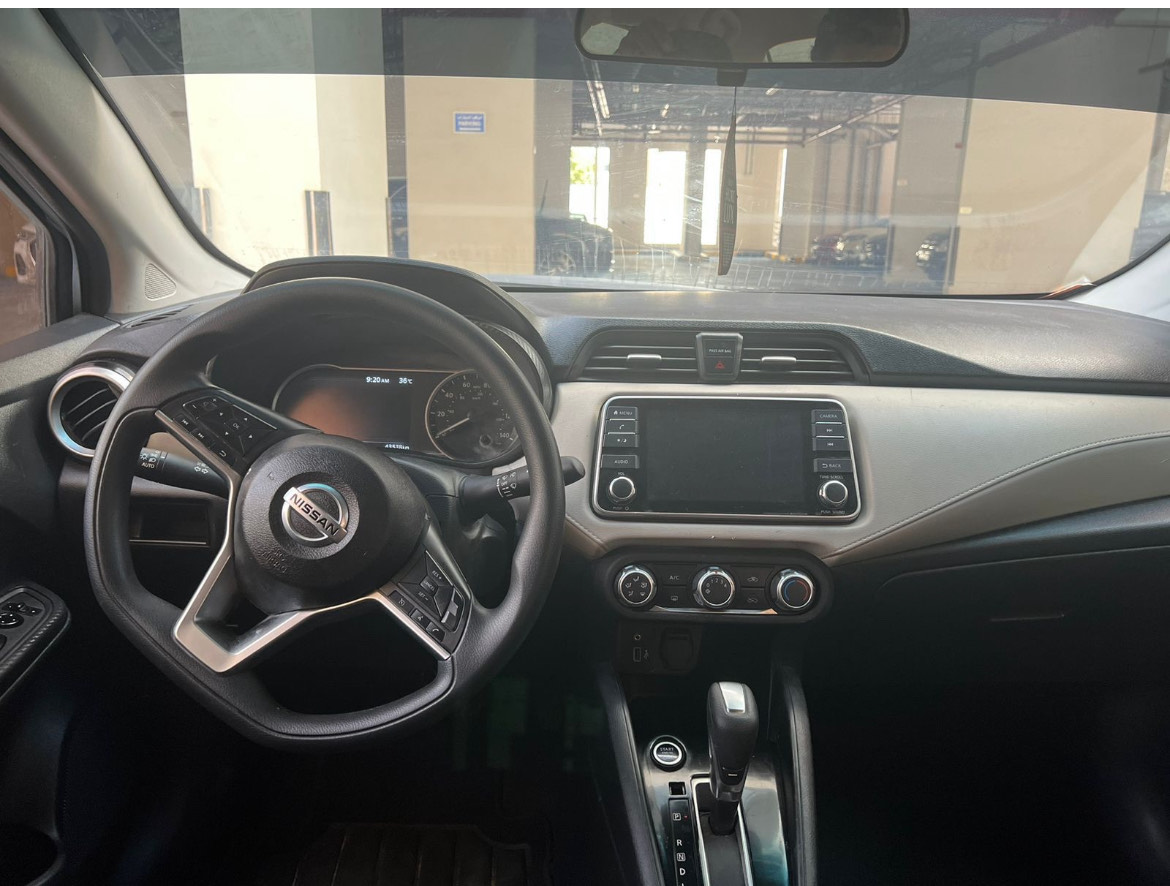 Nissan Versa  - Image 3