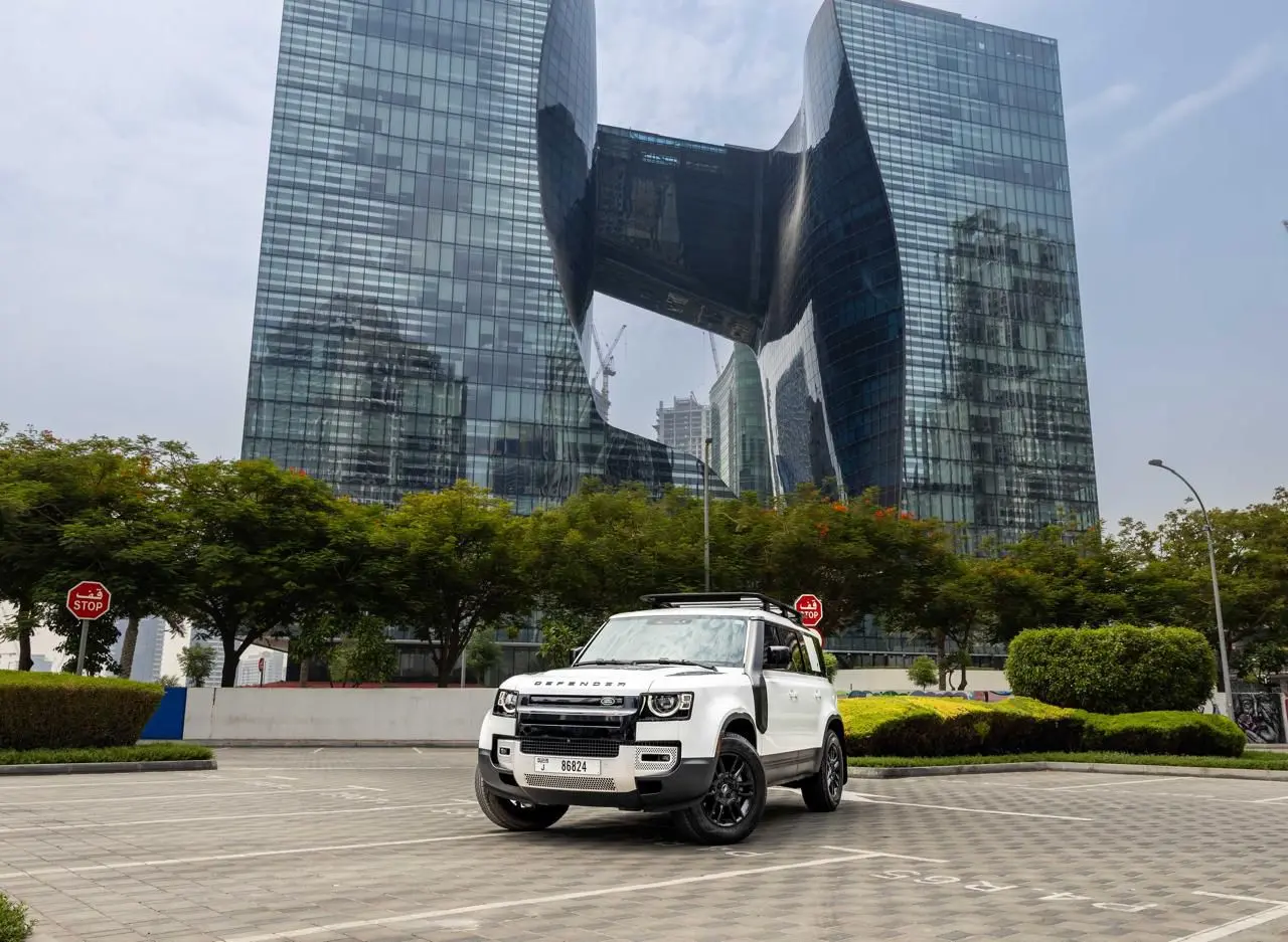 Land Rover Defender 110 - Image 5